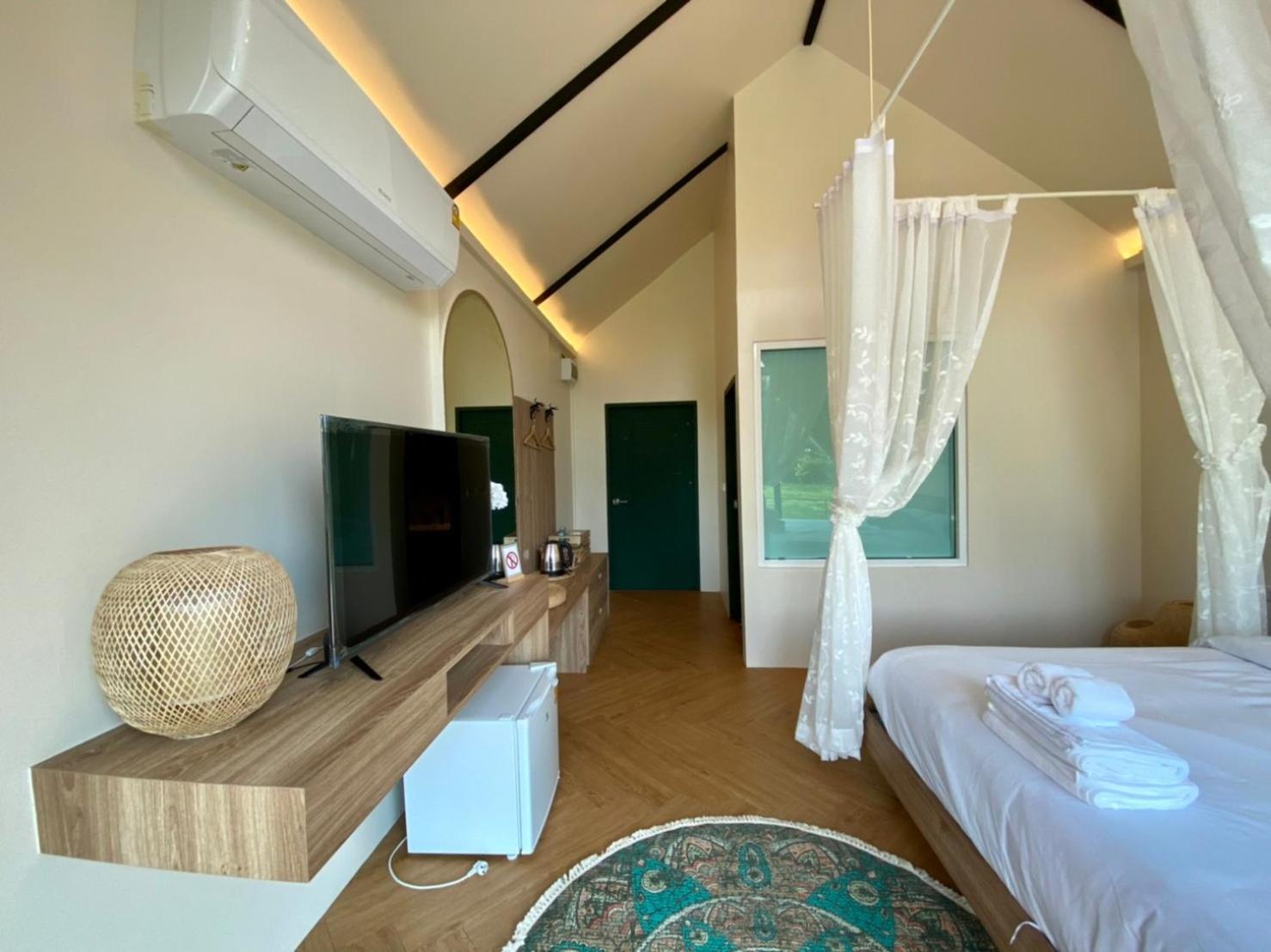 Baan Nai Baan Nok Resort Nakhon Nayok Exterior foto