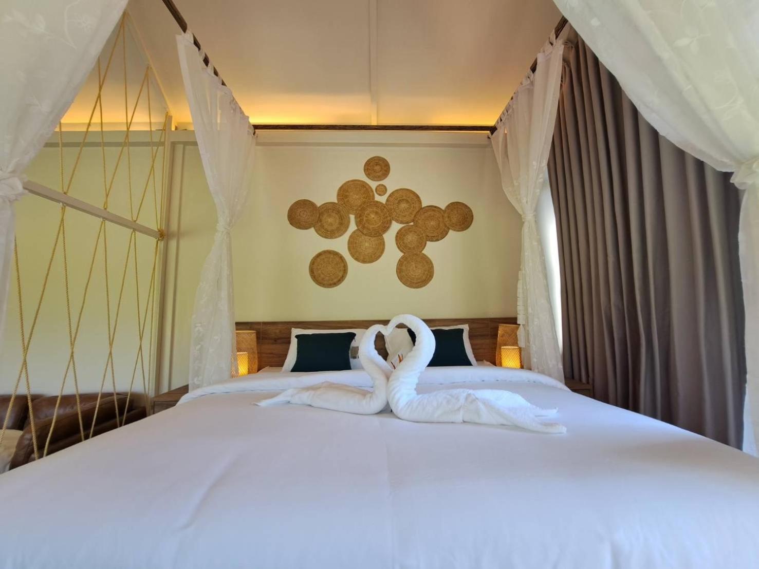 Baan Nai Baan Nok Resort Nakhon Nayok Exterior foto
